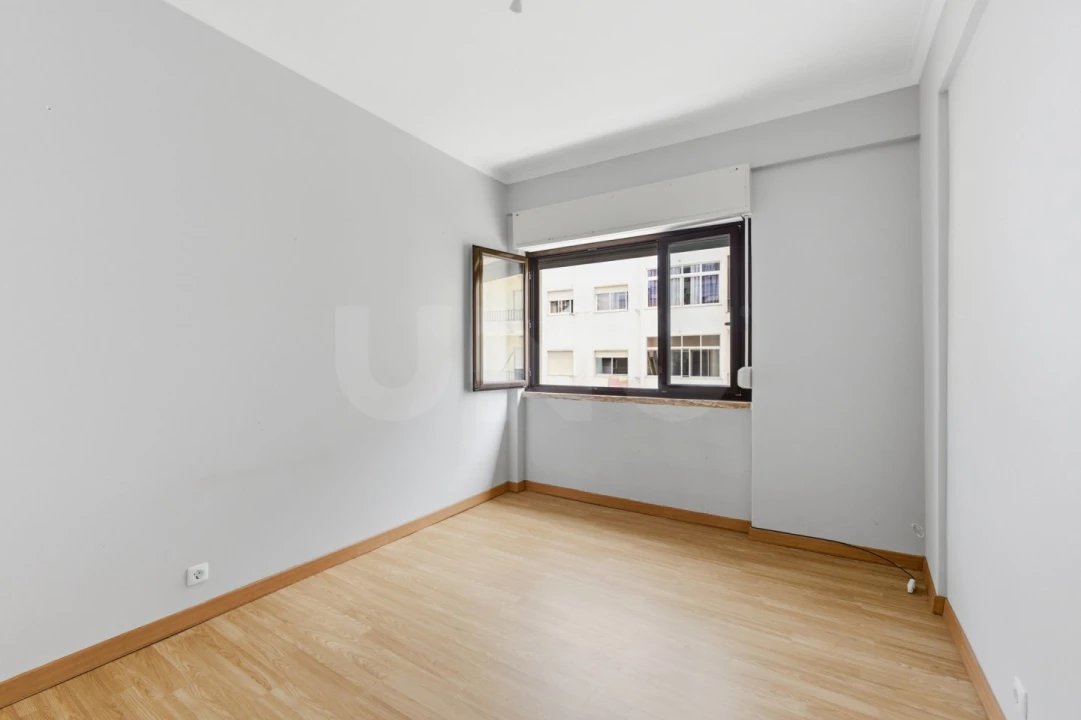 Apartamento T1 para Venda em Cacém e São Marcos Foto 10