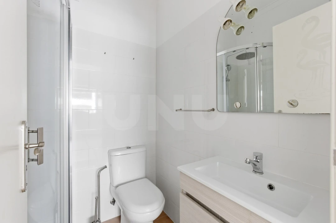 Apartamento T1 para Venda em Cacém e São Marcos Foto 9