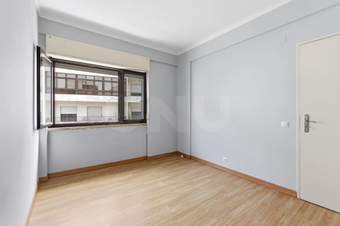 Apartamento T1 para Venda em Cacém e São Marcos Foto 12