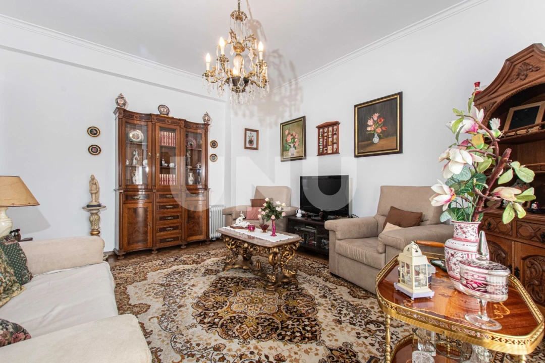 Apartamento T4 para Venda em Vila Franca de Xira Foto 5