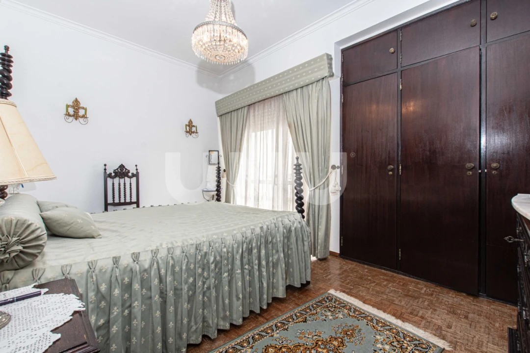 Apartamento T4 para Venda em Vila Franca de Xira Foto 17