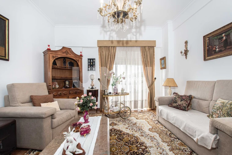 Apartamento T4 para Venda em Vila Franca de Xira Foto 4