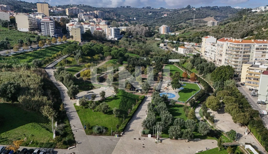 Apartamento T4 para Venda em Vila Franca de Xira Foto 31