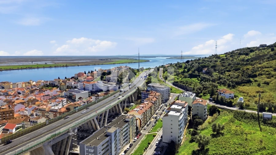 Apartamento T4 para Venda em Vila Franca de Xira Foto 33