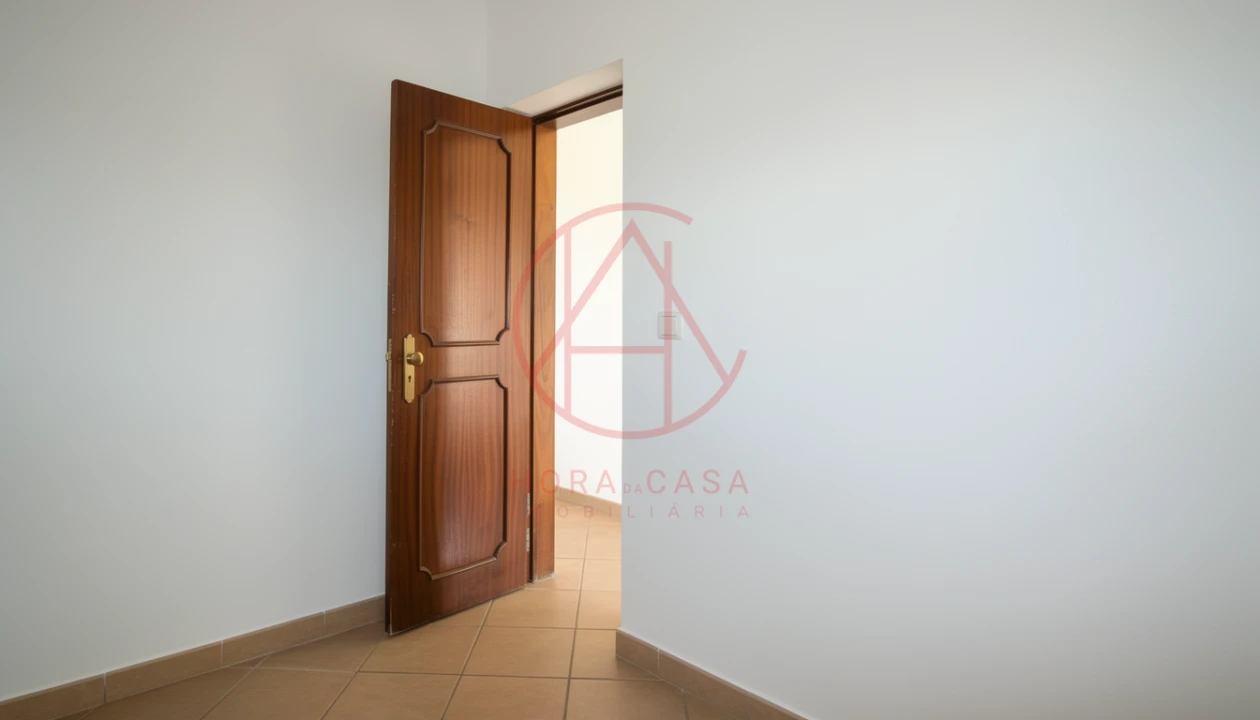 Apartamento T1 para Venda em Alto do Seixalinho, Santo André e Verderena Foto 7