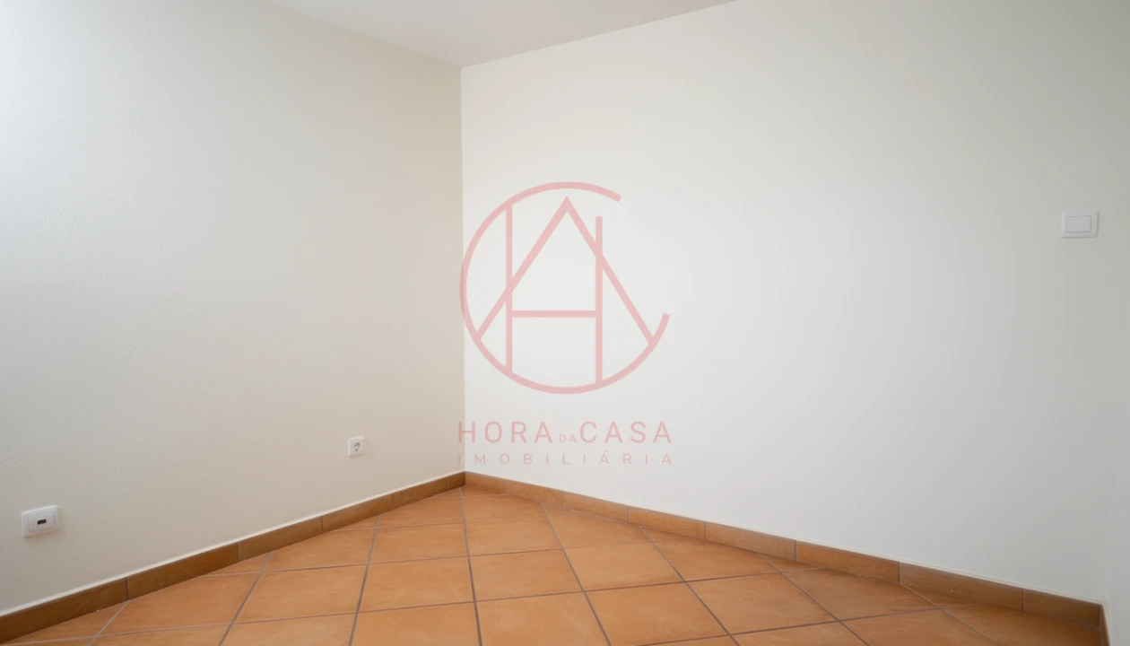 Apartamento T1 para Venda em Alto do Seixalinho, Santo André e Verderena Foto 6