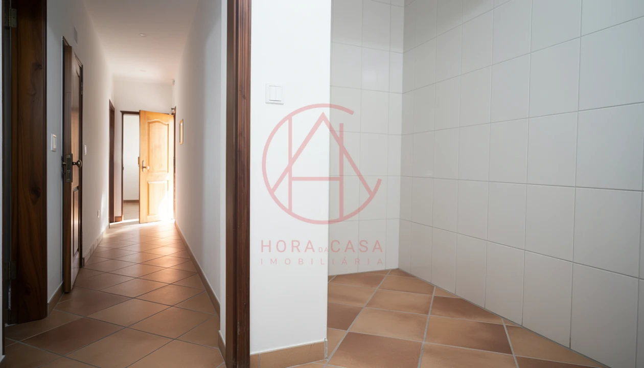 Apartamento T1 para Venda em Alto do Seixalinho, Santo André e Verderena Foto 2