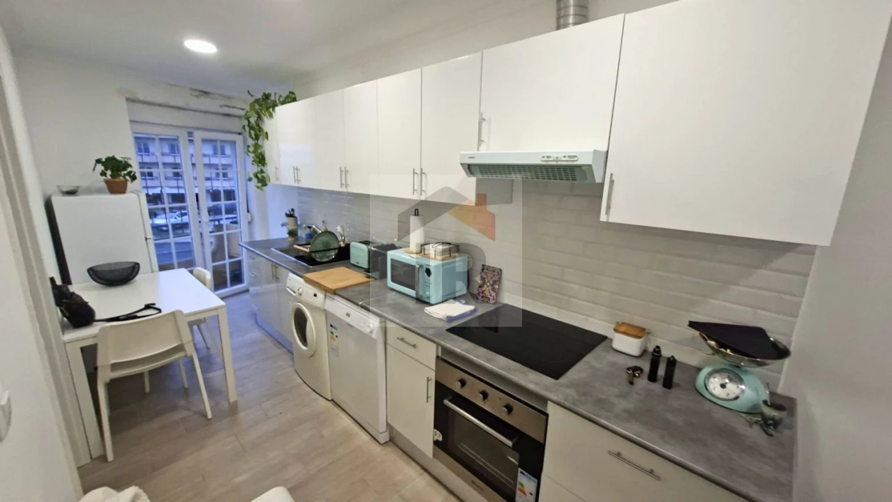 Apartamento T1 para Venda em Bombarral e Vale Covo Foto 7