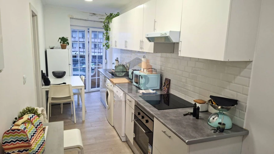 Apartamento T1 para Venda em Bombarral e Vale Covo Foto 6