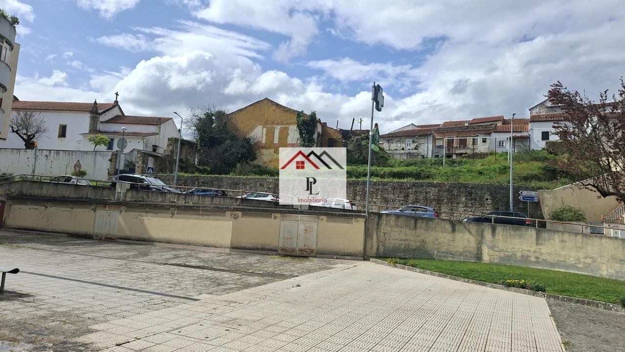 Loja para Venda em Miranda do Corvo Foto 3