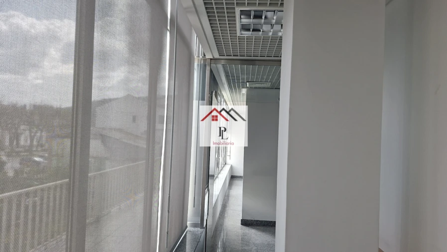 Loja para Venda em Miranda do Corvo Foto 9