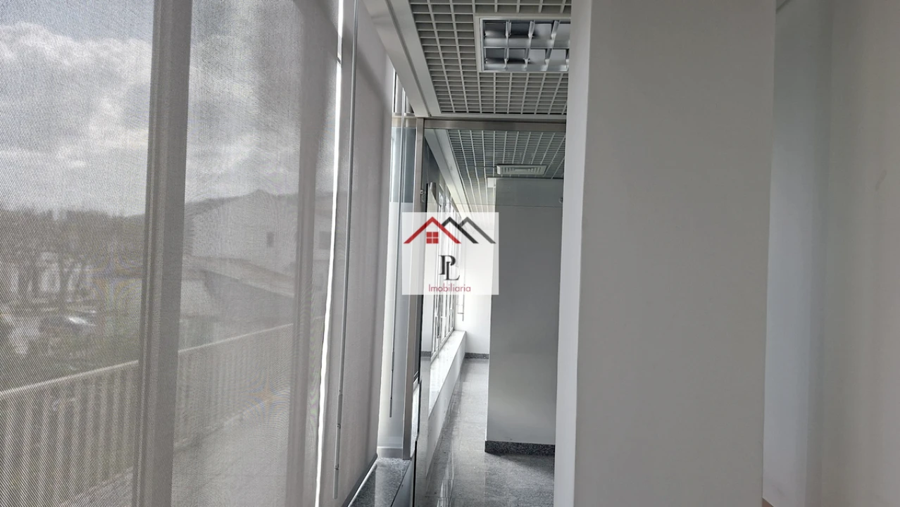 Loja para Venda em Miranda do Corvo Foto 9