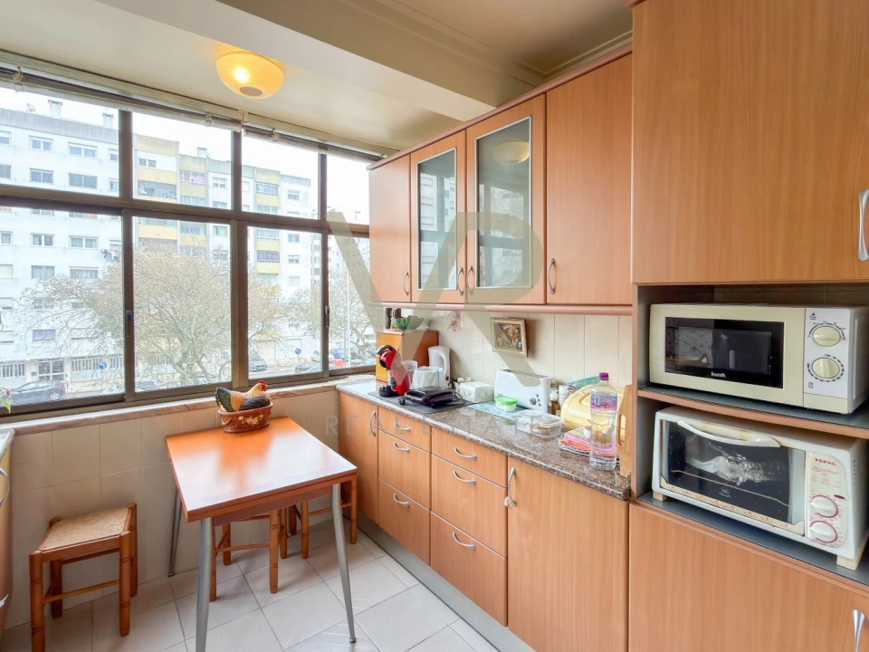 Apartamento T3 para Venda em Massamá e Monte Abraão Foto 11