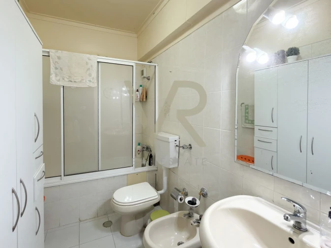 Apartamento T3 para Venda em Massamá e Monte Abraão Foto 22