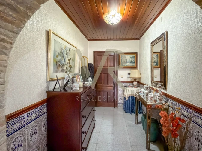 Apartamento T3 para Venda em Massamá e Monte Abraão Foto 13