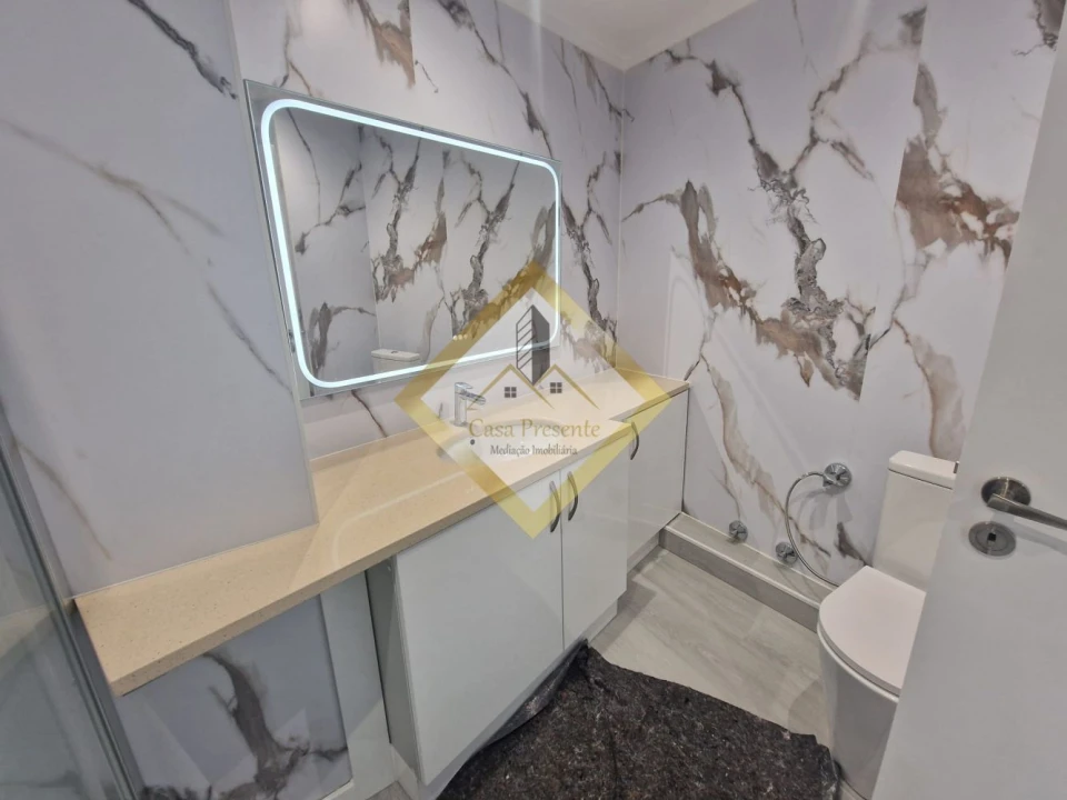 Apartamento T4 para Venda em São Vicente (Braga) Foto 11