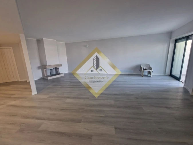 Apartamento T4 para Venda em São Vicente (Braga) Foto 4