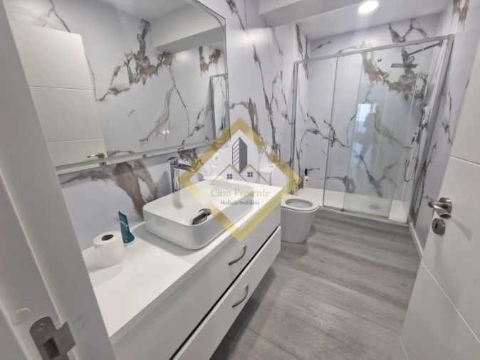 Apartamento T4 para Venda em São Vicente (Braga) Foto 10