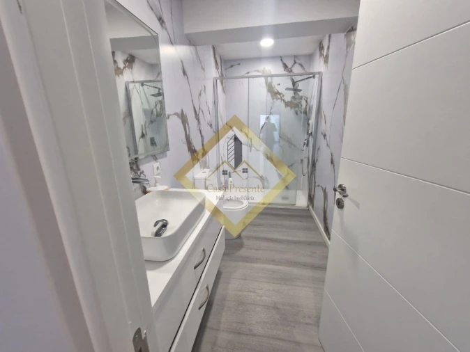 Apartamento T4 para Venda em São Vicente (Braga) Foto 9