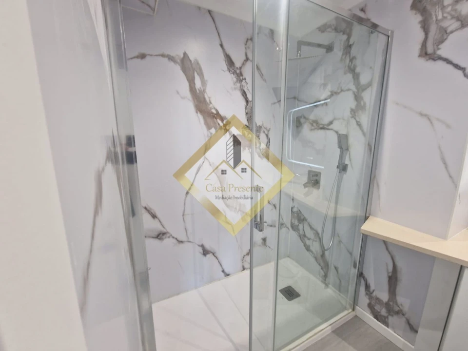 Apartamento T4 para Venda em São Vicente (Braga) Foto 12