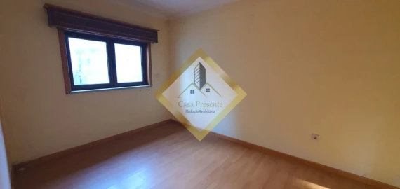 Moradia T3 para Venda em Alijo