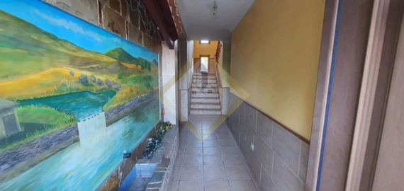 Moradia T3 para Venda em Alijo
