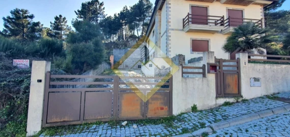 Moradia T3 para Venda em Alijo