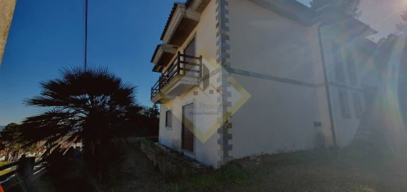 Moradia T3 para Venda em Alijo