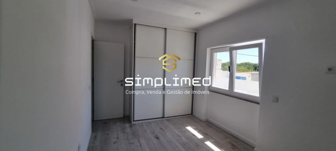 Apartamento T2 para Venda em Alto do Seixalinho, Santo André e Verderena Foto 7