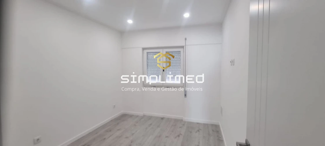 Apartamento T2 para Venda em Alto do Seixalinho, Santo André e Verderena Foto 19