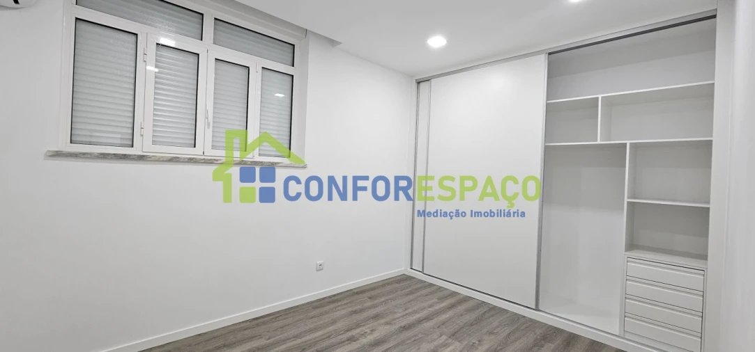 Apartamento T1 para Venda em Castelo Branco Foto 7