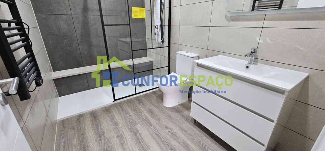 Apartamento T1 para Venda em Castelo Branco Foto 11