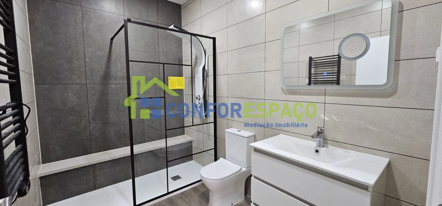 Apartamento T1 para Venda em Castelo Branco Foto 12