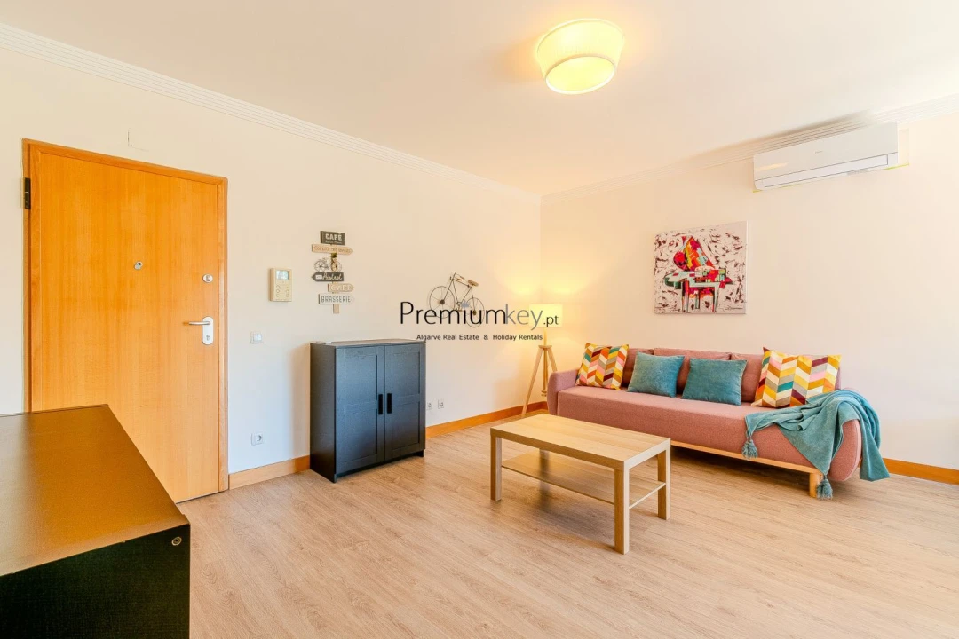 Apartamento T1 para Venda em Albufeira e Olhos de Água Foto 11