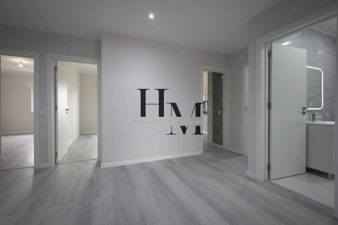 Apartamento T2 para Venda em Quarteira Foto 15