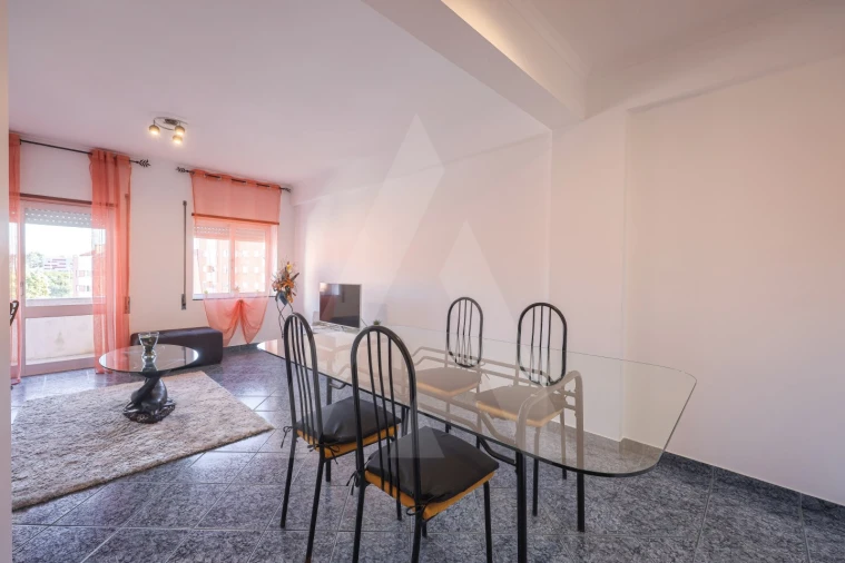 Apartamento T3 para Venda em Esgueira Foto 3