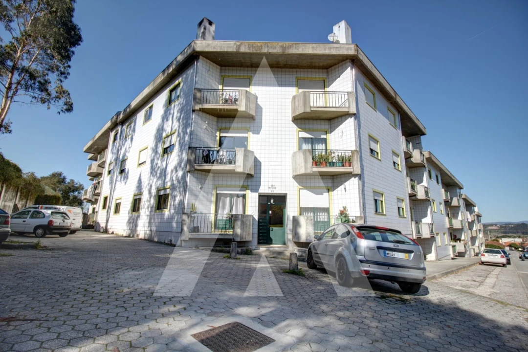 Apartamento T4 para Venda em Oiã Foto 34