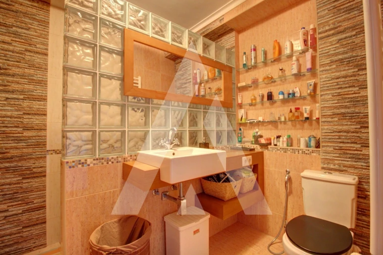 Apartamento T4 para Venda em Oiã Foto 23