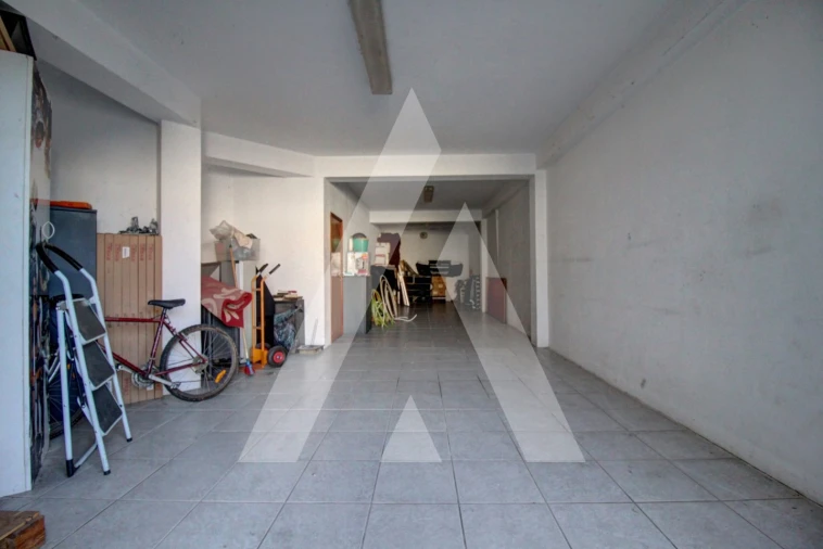 Apartamento T4 para Venda em Oiã Foto 29