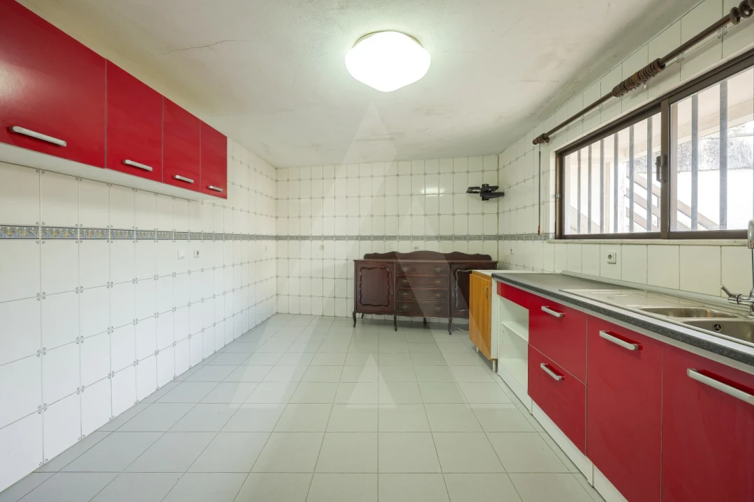 Moradia T3 para Venda em Oliveirinha Foto 8