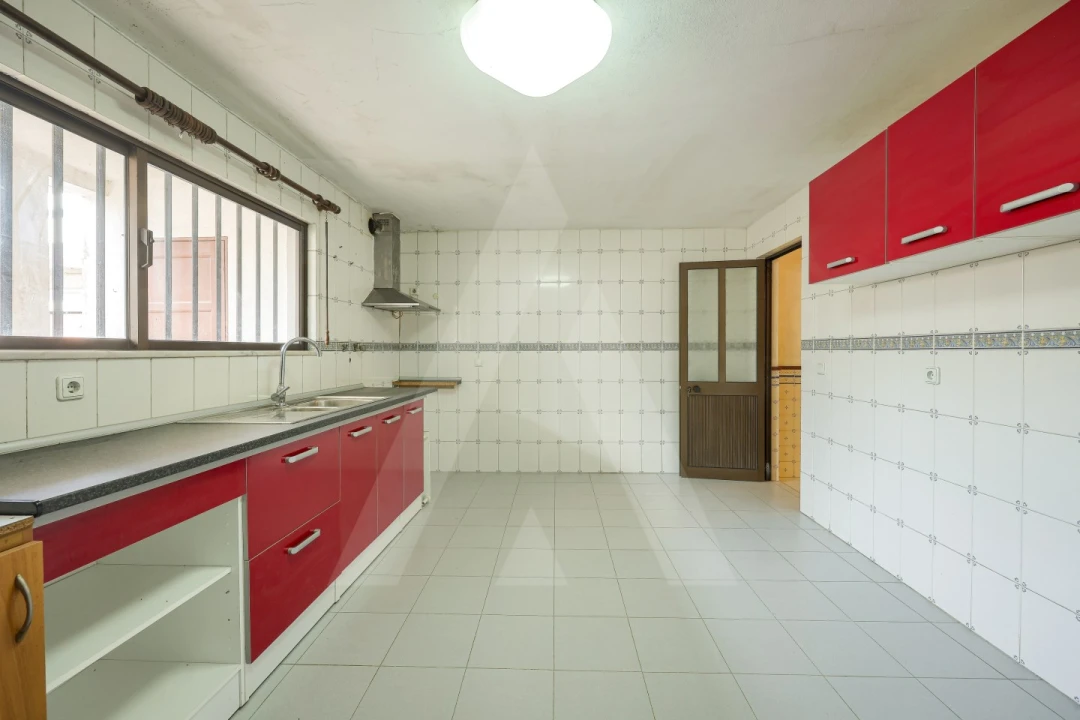 Moradia T3 para Venda em Oliveirinha Foto 9