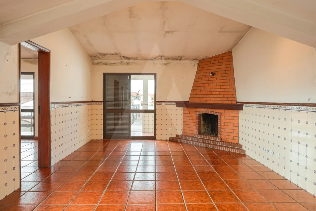 Moradia T3 para Venda em Oliveirinha Foto 31