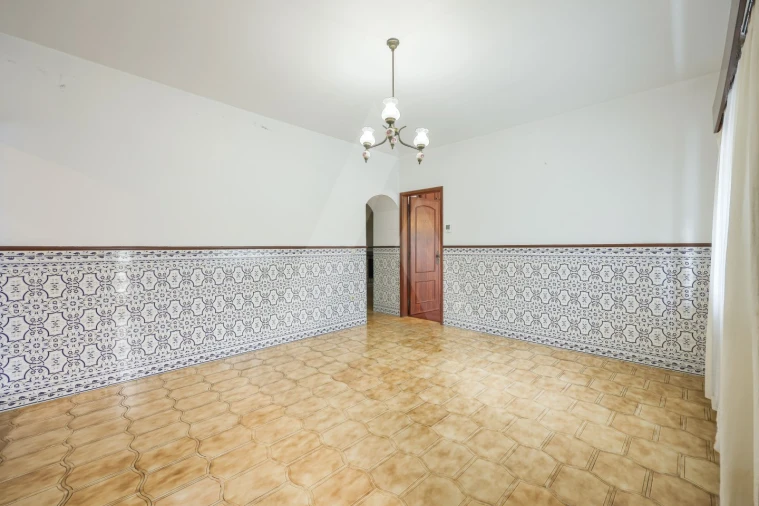 Moradia T3 para Venda em Oliveirinha Foto 11