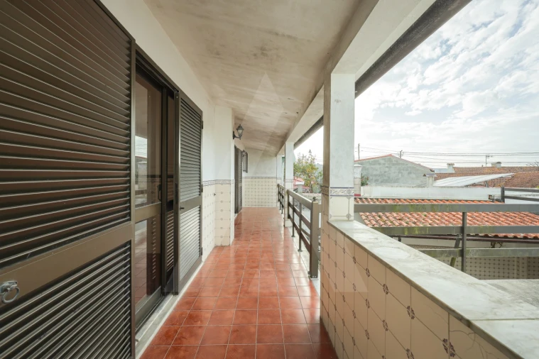 Moradia T3 para Venda em Oliveirinha Foto 4