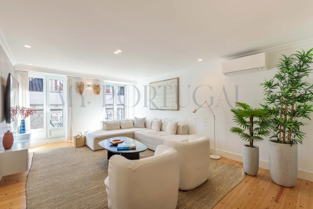 Apartamento T2 para Venda em Misericórdia Foto 1