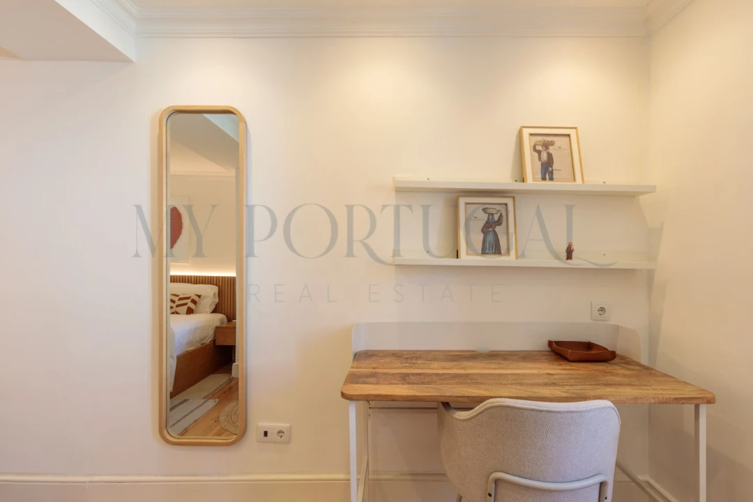 Apartamento T2 para Venda em Misericórdia Foto 21