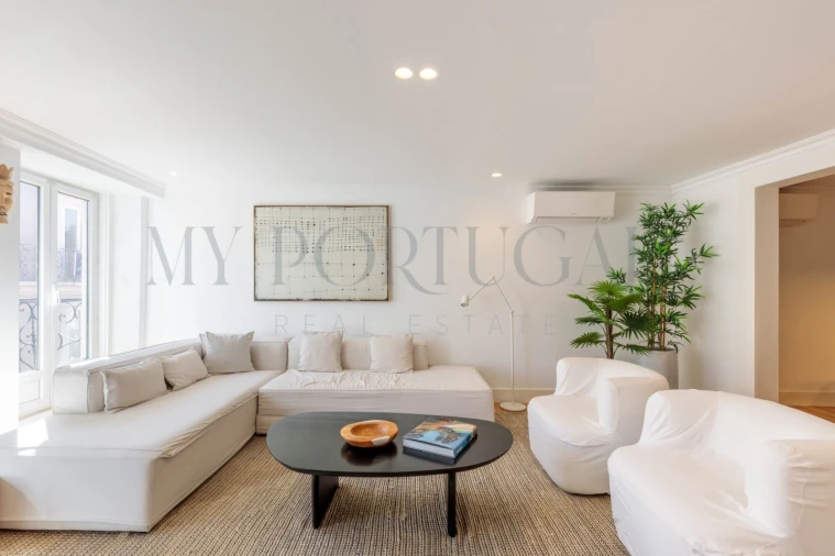 Apartamento T2 para Venda em Misericórdia Foto 2