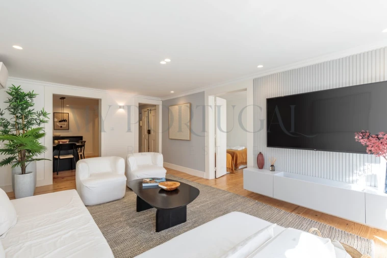 Apartamento T2 para Venda em Misericórdia Foto 5