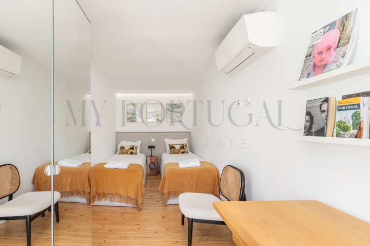 Apartamento T2 para Venda em Misericórdia Foto 7