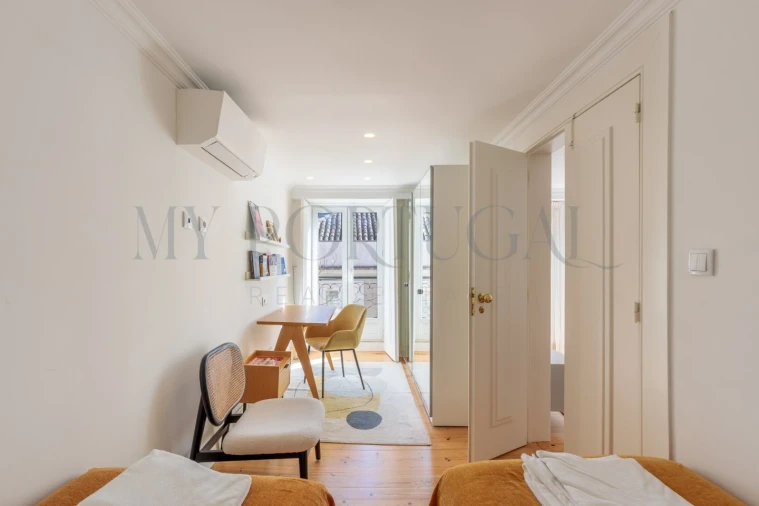 Apartamento T2 para Venda em Misericórdia Foto 8